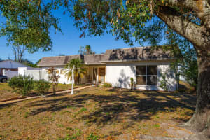 104 DRUID HILLS ROAD, TEMPLE TERRACE, FL 33617 - MLS#MFRTB8457406