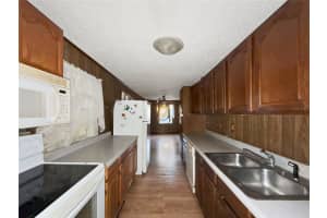 909 ALICIA AVENUE, TAMPA, FL 33604 - MLS#MFRTB8457438