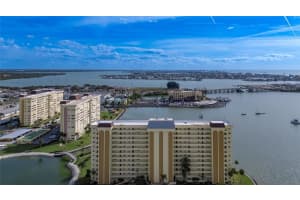 4775 Cove Cir #1002 St Petersburg, FL 33708 - Off Market