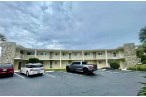 1361 Snell Isle Blvd Ne #6 St Petersburg, FL 33704 - Off Market