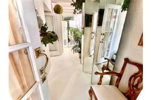 7000 BEACH PLAZA, ST PETE BEACH, FL 33706 Sold 01/11/26