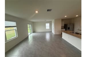 5643 HOLLINGWORTH TRAIL, WESLEY CHAPEL, FL 33545 - MLS#MFRTB8457529