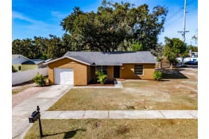 2401 DEVONWOODE PLACE, SEFFNER, FL 33584 - MLS#MFRTB8457545