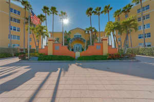 16450 GULF BOULEVARD, NORTH REDINGTON BEACH, FL 33708 - MLS#MFRTB8457617