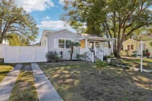 704 FRIBLEY STREET, TAMPA, FL 33603 - MLS#MFRTB8457635