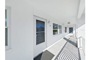 121 BRANDY WINE DRIVE, LARGO, FL 33771 - MLS#MFRTB8457673