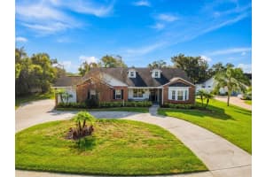 8805 Crosswood Ct, RIVERVIEW