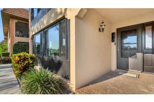 10192 SEMINOLE ISLAND DRIVE, LARGO, FL 33773 - MLS#MFRTB8457742