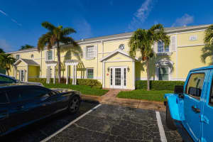 5215 COQUINA KEY DRIVE, ST PETERSBURG, FL 33705 - MLS#MFRTB8457811