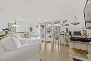 5215 COQUINA KEY DRIVE, ST PETERSBURG, FL 33705 - MLS#MFRTB8457811