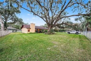 102 LAKE LENA BOULEVARD, AUBURNDALE, FL 33823 - MLS#MFRTB8457821
