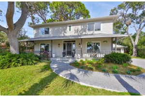 2951 61st Ave S, ST PETERSBURG