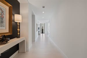 301 1ST STREET, ST PETERSBURG, FL 33701 - MLS#MFRTB8457860