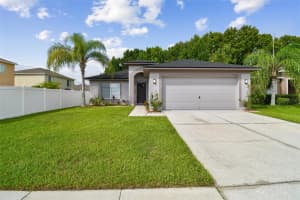 6401 PINE TOP WAY, WESLEY CHAPEL, FL 33545 - MLS#MFRTB8457922