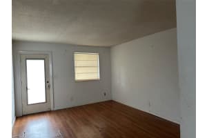 527 9TH AVENUE, ST PETERSBURG, FL 33701 - MLS#MFRTB8457997