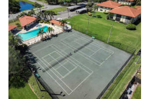 1808 Hammock Pine Blvd #1808, CLEARWATER