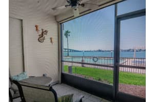 6279 SUN BOULEVARD, ST PETERSBURG, FL 33715 - MLS#MFRTB8458037