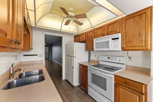 505 30TH AVENUE, BRADENTON, FL 34205 - MLS#MFRTB8458132