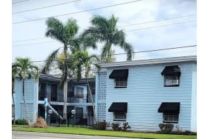 4018 6TH STREET, ST PETERSBURG, FL 33705 - MLS#MFRTB8458144