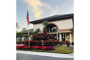 17112 CARRINGTON PARK DRIVE, TAMPA, FL 33647 Sold 01/03/26