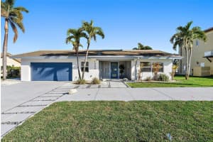 1984 KANSAS AVENUE, ST PETERSBURG, FL 33703 - MLS#MFRTB8458175