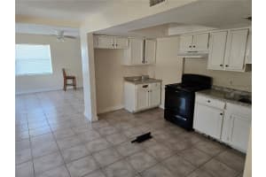 2421 11TH STREET, ST PETERSBURG, FL 33705 - MLS#MFRTB8458180