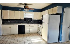 161 HOLLAND ROAD, ORMOND BEACH, FL 32176 - MLS#MFRTB8458182