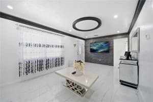 7210 DR MARTIN LUTHER KING JR STREET, ST PETERSBURG, FL 33702 - MLS#MFRTB8458198