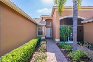 15816 AURORA LAKE CIRCLE, WIMAUMA, FL 33598 - MLS#MFRTB8458214
