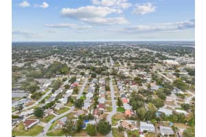 11071 VILLAGE GREEN AVENUE, SEMINOLE, FL 33772 - MLS#MFRTB8458240