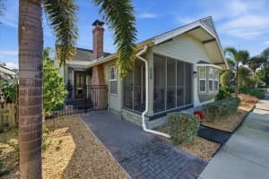 924 18TH AVENUE, ST PETERSBURG, FL 33704 - MLS#MFRTB8458250