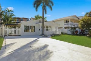 1734 MARYLAND AVENUE, ST PETERSBURG, FL 33703 - MLS#MFRTB8458255