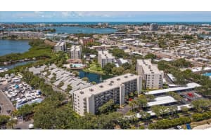 1316 PASADENA AVENUE, SOUTH PASADENA, FL 33707 - MLS#MFRTB8458294