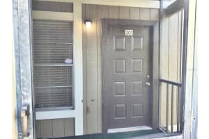 14313 HANGING MOSS CIRCLE, TAMPA, FL 33613 Sold 04/01/26