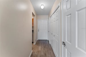 10316 CARROLLWOOD COURT, TAMPA, FL 33618 - MLS#MFRTB8458467