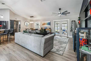 1729 LAKE CREST AVENUE, BRANDON, FL 33510 - MLS#MFRTB8458474