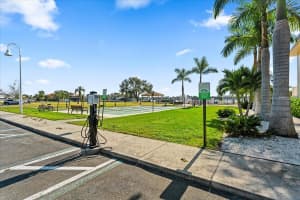 4900 BRITTANY DRIVE, ST PETERSBURG, FL 33715 - MLS#MFRTB8458475