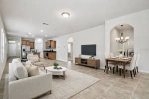 8197 LAKEVIEW CROSSING DRIVE, WINTER GARDEN, FL 34787 - MLS#MFRTB8458488