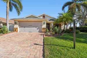 7119 35TH LANE, SARASOTA, FL 34243 - MLS#MFRTB8458559