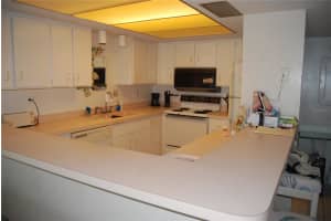 450 TREASURE ISLAND CAUSEWAY, TREASURE ISLAND, FL 33706 - MLS#MFRTB8458569