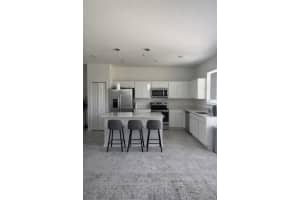 337 BOGEY DRIVE, DAVENPORT, FL 33896 - MLS#MFRTB8458572