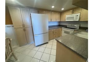 400 ISLAND WAY, CLEARWATER BEACH, FL 33767 - MLS#MFRTB8458578