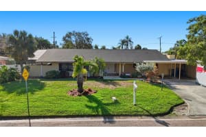 3944 49TH AVENUE, ST PETERSBURG, FL 33711 - MLS#MFRTB8458588
