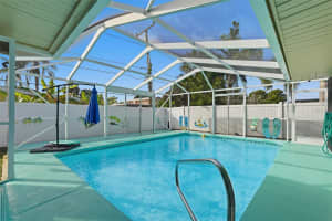 3944 49TH AVENUE, ST PETERSBURG, FL 33711 - MLS#MFRTB8458588