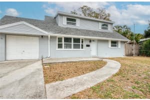 2619 64th Pl N, ST PETERSBURG