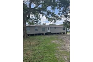 8631 Miller Dr Riverview, FL 33569 - Off Market