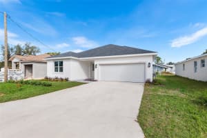 2519 AVENUE E SW, WINTER HAVEN, FL 33880 - MLS#MFRTB8458652