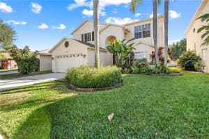 27416 BREAKERS DRIVE, WESLEY CHAPEL, FL 33544 - MLS#MFRTB8458657