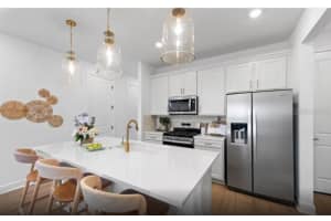 4621 GARDNER STREET, BRADENTON, FL 34210 - MLS#MFRTB8458669