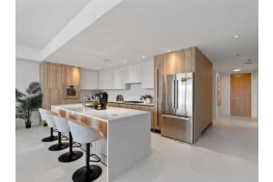 1020 SUNSET POINT ROAD, CLEARWATER, FL 33755 - MLS#MFRTB8458680